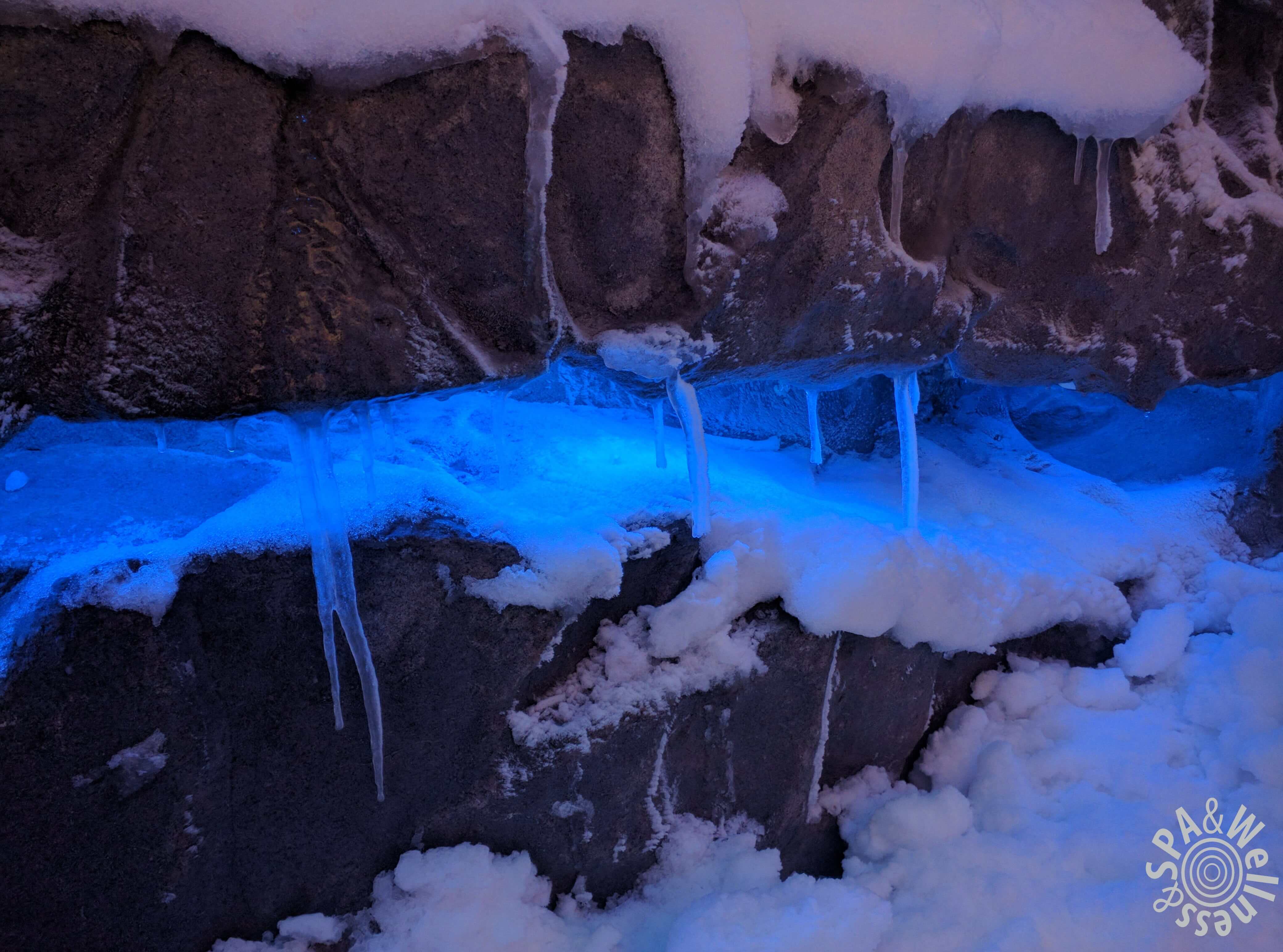 Снежная комната фото